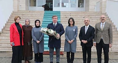 Vali Aydoğdu: "Tatiliniz, emeklerinizin meyvelerini topladığınız bir dinlenme ve yenilenme zamanı olsun"