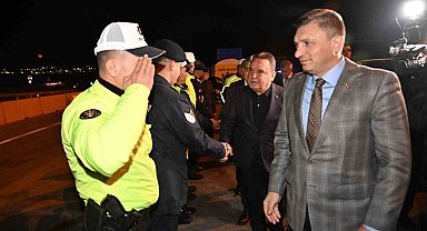 Vali Şahin 2024 yılını görev başındaki kolluk kuvvetleri ile karşıladı