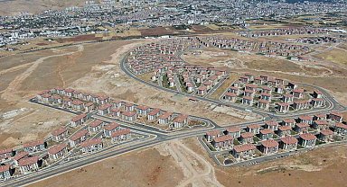 Vali Toraman: "Elazığ depremi sonrası 25 bin konutun anahtarını vatandaşlarımıza teslim etmiş bulunuyoruz''