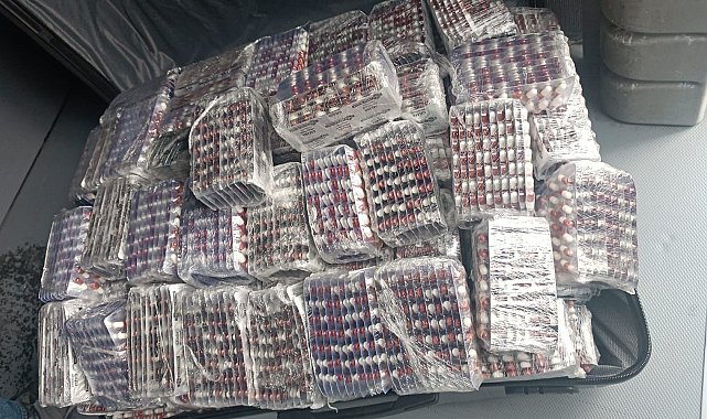 Valizler içinde 34 bin 650 adet sentetik ecza ile yakalanan 3 kişi serbest bırakıldı