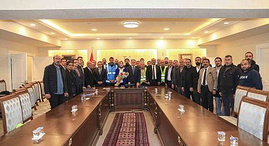 Van Büyükşehir Belediyesinden işçilere yüzde 95 zam