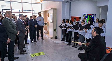 Van'da 312 bin öğrenci ve 19 bin öğretmen için yarıyıl tatili başladı