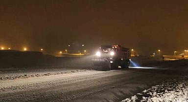 Van'da 53 yerleşim yerinin yolu ulaşıma kapandı