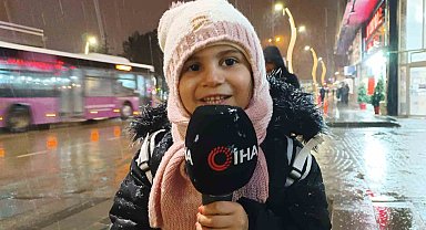 Van'da karla karışık yağmur hayatı olumsuz etkiliyor