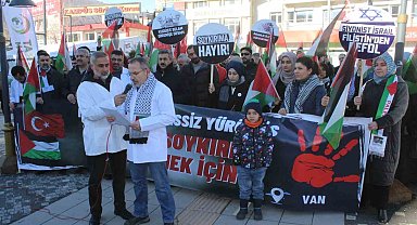 Van'daki hekimlerden sessiz protesto