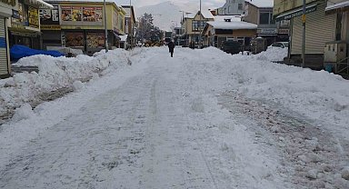 Varto'da karla mücadele çalışması