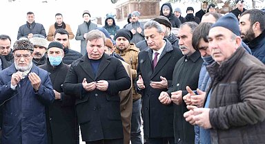 Vefat eden Erzincan Valisi Aydoğdu'nun babaannesi son yolculuğuna uğurlandı