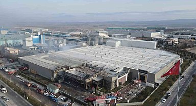 Yangında zarar gören porselen fabrikası için 'geçmiş olsun' mesajı
