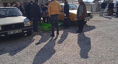 Yaşlı adam yatağında ölü bulundu