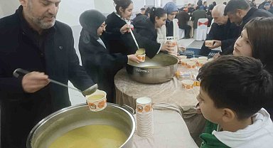 Yılın ilk sıcak çorba ikramı