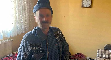 Yıllarca beraber uyuduğu ağabeyini öldürüp cenazesine katılan kardeş gözaltına alındı