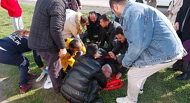 Yoldan çıkan araç su kanalından karşıya geçti: 2 yaralı