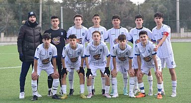 Yunusemre'nin u16'ları adını Türkiye Şampiyonası'na yazdırdı