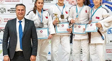 Yunusemre'nin ümitleri Konya'dan üç madalya ile döndü