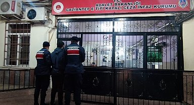 Yurda kaçak girmeye çalışan terörist sınırda yakalandı