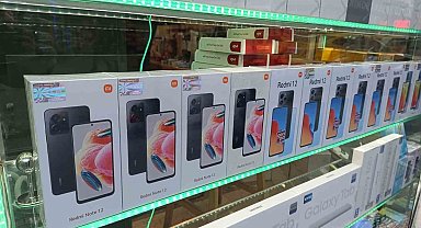 Yurt dışından gelen telefonların kayıt süresi uzatıldı