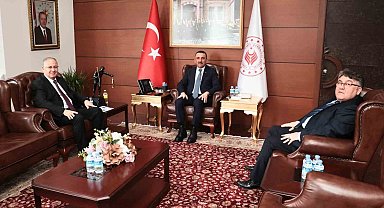 ZBEÜ Rektörü Özölçer ve KOÜ Rektörü Cantürk'ten Vali Hacıbektaşoğlu'na ziyaret