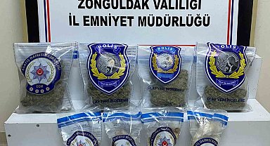 Zonguldak'ta ölümcül etkiye sahip 2 kilo 210 gram uyuşturucu yakalandı