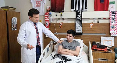 1 yıldır tedavi gören depremzedeler yaşadıklarını anlattı: "Beden yaralarımız iyileşti ama sürekli o anı yaşıyorsun"