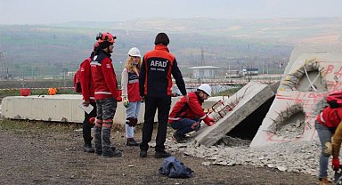 100 bin arama kurtarma personeli için Tekirdağ'da afet eğitimi