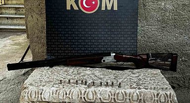 100 kilogram ağırlığında tarihi sanduka ele geçirildi