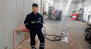 17 yaşındaki genç çıkan kavgada bıçaklanarak hayatını kaybetti