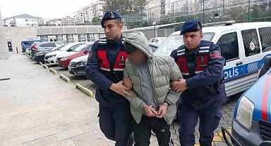 18 yaşından küçüklere uyuşturucu madde temin etmekten gözaltına alındı