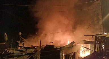 26 yaşındaki genç yangında hayatını kaybetti