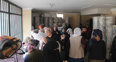 3 milyonluk ürününü sel aldı, kuru kalanlarda fiyatı yarıya indirince yoğunluk oluştu
