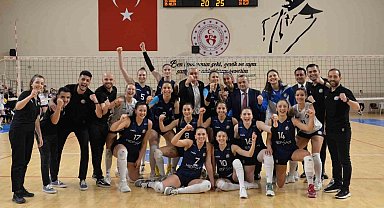 'Bizim Kızlar' çeyrek finaldeki ilk galibiyetini aldı