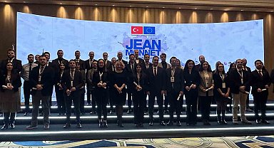 'Jean Monnet' mezunları Ankara'daki sertifika töreninde buluştu