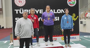 'Kır çiçekleri', 7 Türkiye derecesi ile Mersin'e döndü