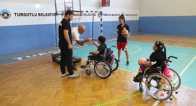 'Mutlu Cuma' Projesiyle sporda engeller kaldırılıyor