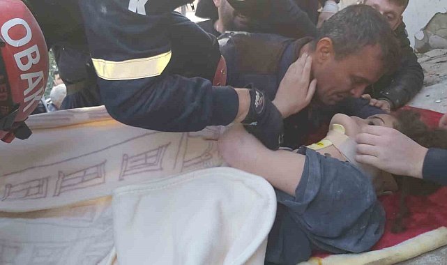 6 Şubat'ta uzandıkları elleri unutamıyorlar
