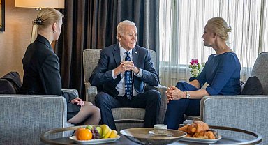 ABD Başkanı Biden, hapiste ölen muhalif Rus lider Navalny'nin eşi ve kızıyla görüştü