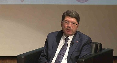 Adalet Bakanı Tunç: "Anayasamızdaki vesayetçi ruhu ortadan kaldıran düzenlemeler yeni anayasada kalıcı hale getirilmelidir"