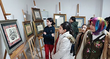 Adıyaman'da Gazze yararına sanat sergisi açıldı