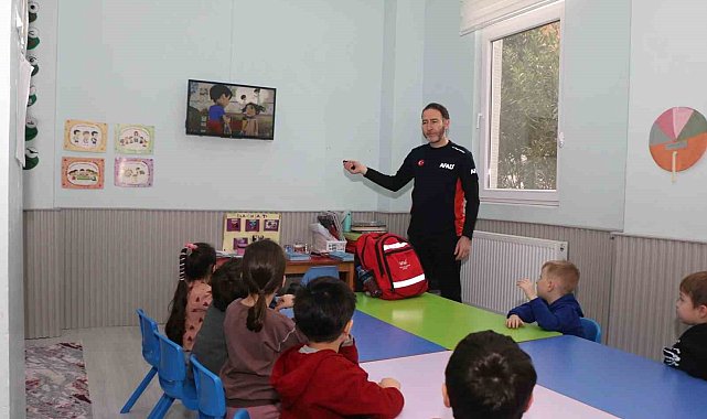 Afet bilincine yönelik eğitimi uzmanlardan aldılar