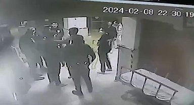 Ağabeyini tedavi eden doktora saldırdı, o anlar kamerada