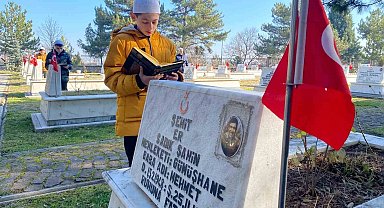 Ahteri İmam Hatip Ortaokulu öğrencileri şehitleri unutmadı