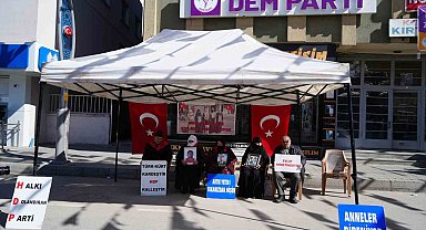 Ailelerin evlat nöbeti devam ediyor