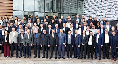 AK Parti Aydın Büyükşehir Belediye Başkan Adayı Savaş: "3 ayda hizmetlere başlayacağız"