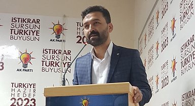 AK Parti İlçe Başkanı Bayar partisinden istifa etti