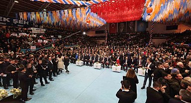 AK Parti İzmir Milletvekili Kasapoğlu: "Başkaları gibi başka odaklardan medet ummuyoruz"