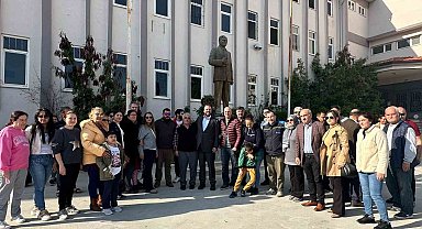 AK Parti Marmaris Belediye Başkan Adayı Yazıcı, velilerin okul sorununu çözüme kavuşturdu