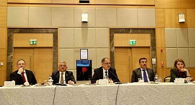 AK Parti'li Ölmeztoprak: "En kısa süre içerisinde hemşehrilerimizin evlerine esnaflarımız iş yerlerine kavuşacak"