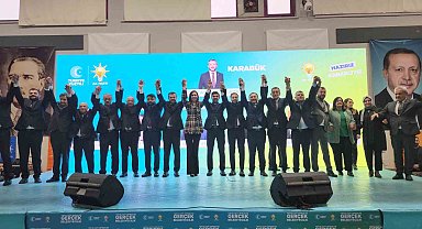 AK Parti'nin aday tanıtım toplantısı yoğun katılımla gerçekleşti