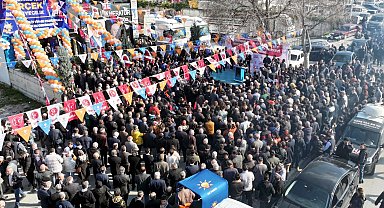 AK Parti'nin Pamukkale Adayı Pekdemir'den miting gibi SKM açılışı