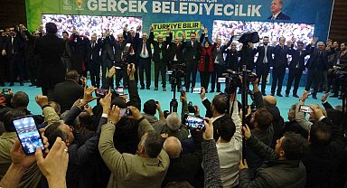 AK Parti'nin Van'daki ilçe belediye başkan adayları açıklandı
