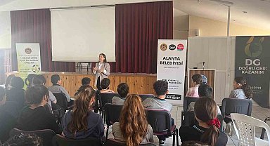 Alanya Belediyesi Eko Okullarda eğitimler devam ediyor